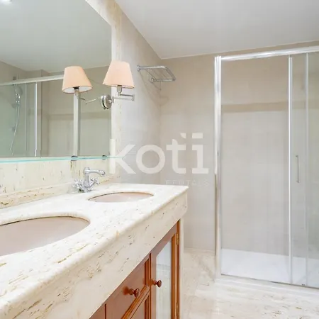Koti - Dona Sofia Apartament