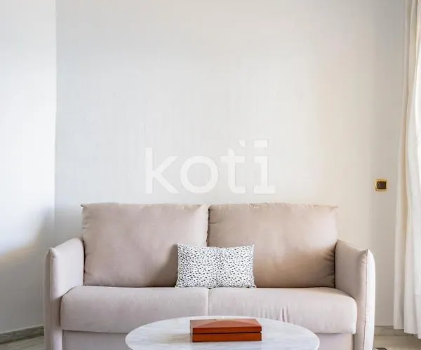 Koti - Dona Sofia דירה פואנגירולה